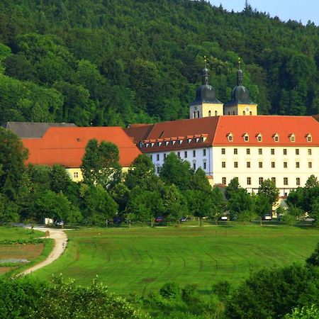 Kloster Plankstetten Gaste- Und Tagungshaus Berching Esterno foto